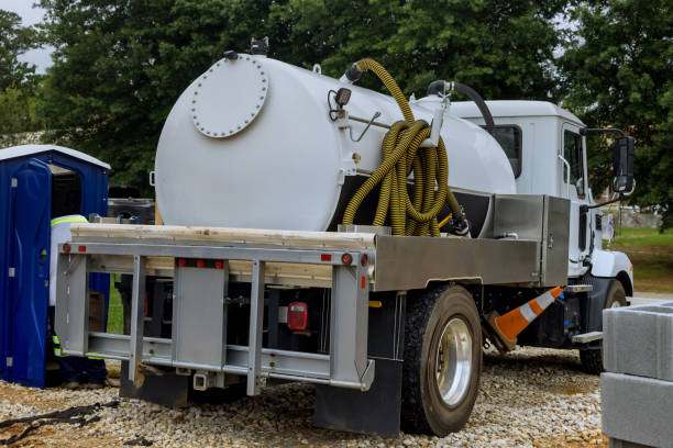 Best Sanitation services for porta potties  in Poquonock Bridge, CT